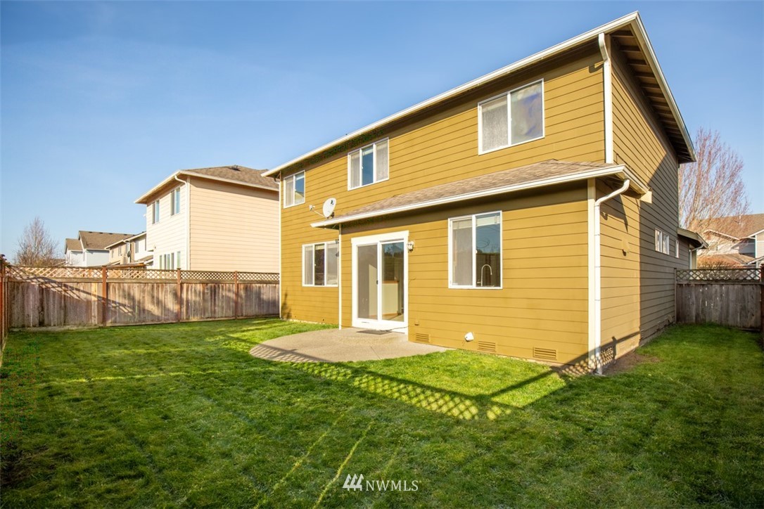 7349 Radius Loop Southeast Lacey, WA 98513 - Photo 6 of 25 Gallery Image 6