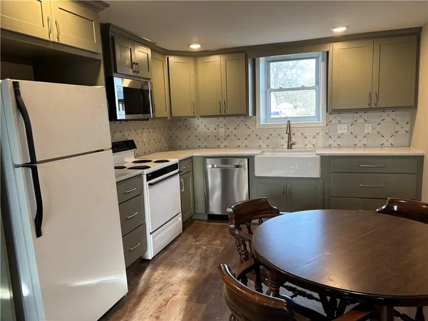 $243,000 | 816 North Tepee Drive, Independence, MO 64056