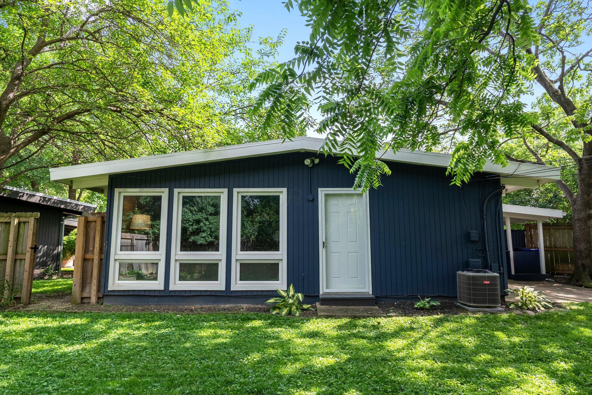 2474 Bristol Road Columbus, OH 43221 - Photo 22 of 26 DSC07466