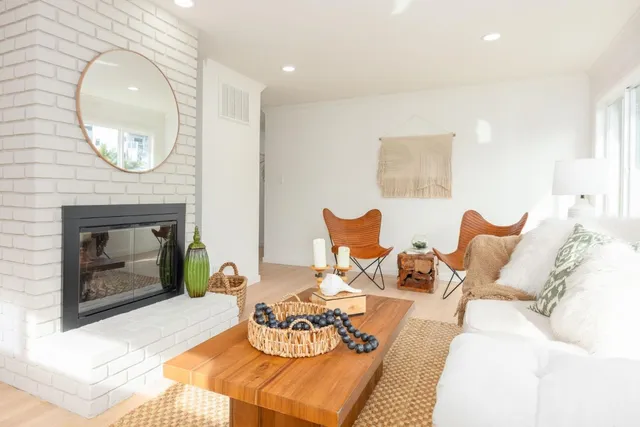 $1,399,000 | 249 Sevilla Avenue, El Granada, CA 94019