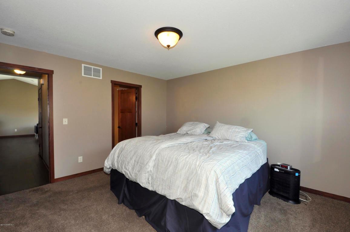 4093 Cedarwood Road Northeast Rochester, MN 55906 - Photo 10 of 17