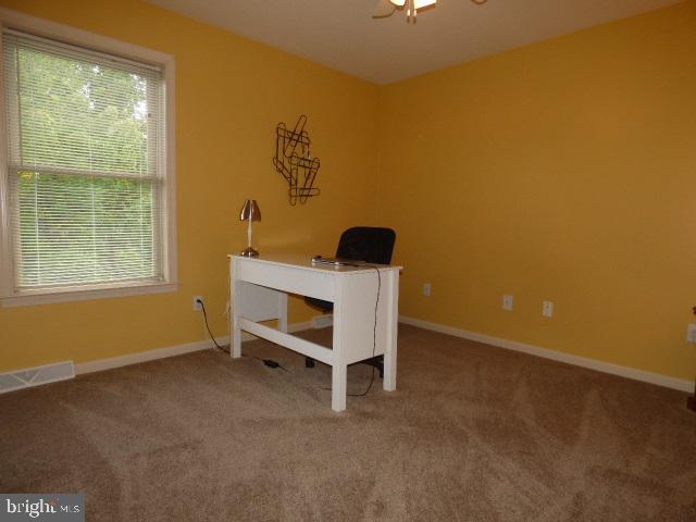 2308 Daisy Road York, PA 17402 - Photo 13 of 24