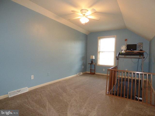 2308 Daisy Road York, PA 17402 - Photo 14 of 24