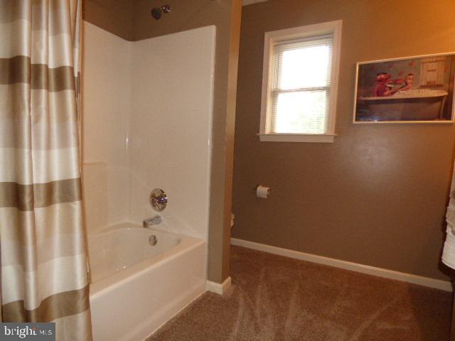 2308 Daisy Road York, PA 17402 - Photo 15 of 24