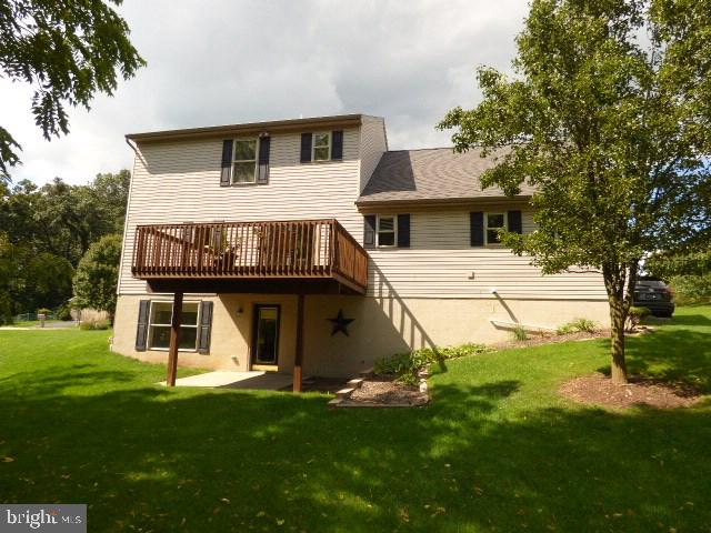 2308 Daisy Road York, PA 17402 - Photo 21 of 24