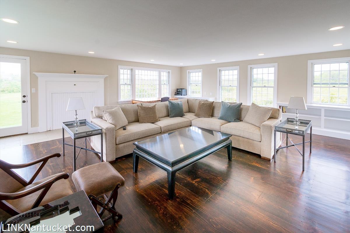 40 Squam Road Nantucket, MA 02554 - Photo 5 of 19 Gallery Image 5
