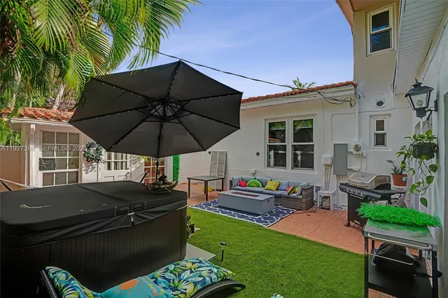 $1,950,000 | 1365 Southwest 18th Street, Miami, FL 33145