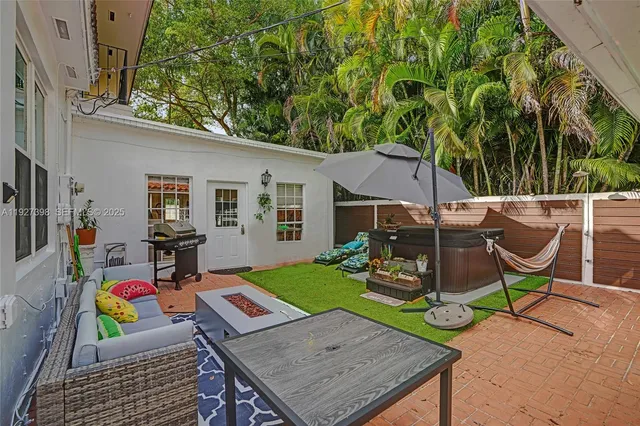 $1,950,000 | 1365 Southwest 18th Street, Miami, FL 33145