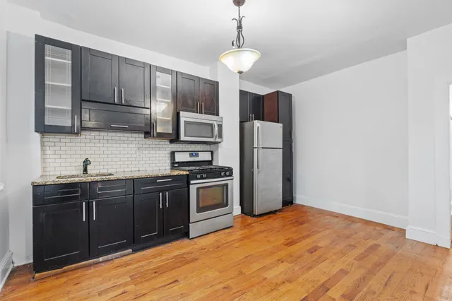 $1,750 | 91 Ocean Avenue, Unit 2, Jersey City, NJ 07305