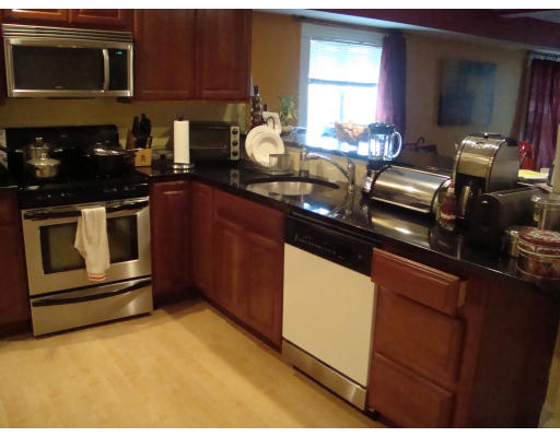 195 Ridge Road, Unit 195 Revere, MA 02151 - Photo 6 of 8
