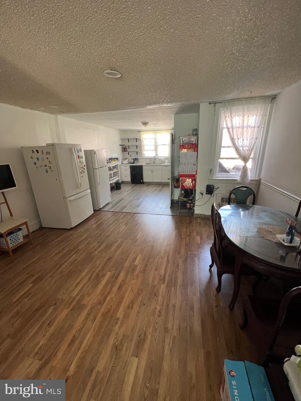 5222 Westford Road Philadelphia, PA 19120 - Photo 3 of 20 Gallery Image 3