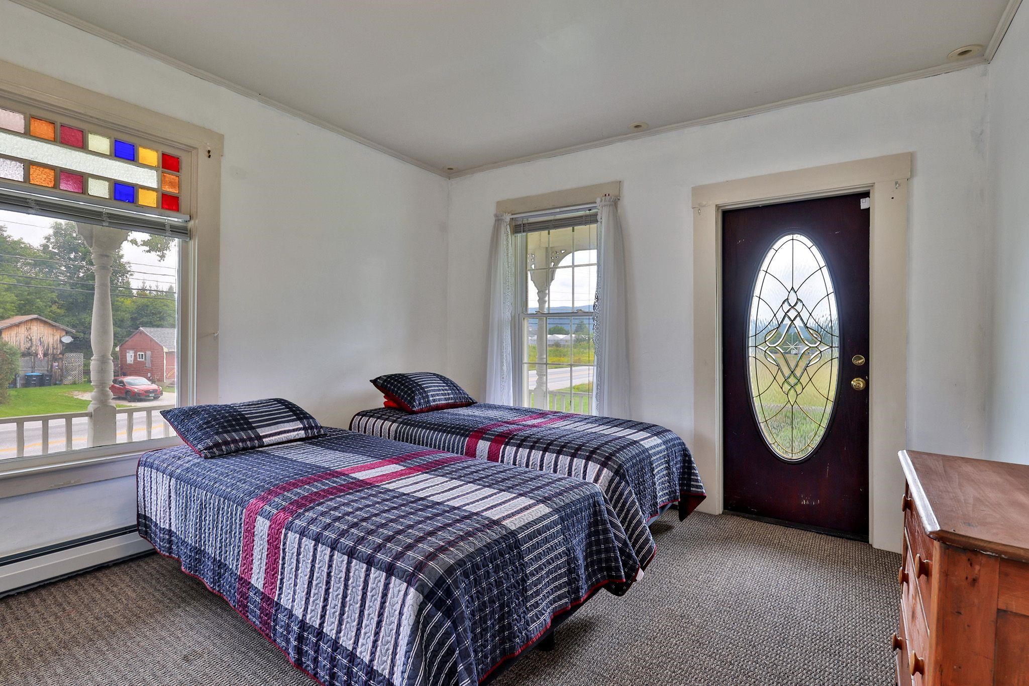 1213 Highway 7 Rutland Town, VT 05701 - Photo 6 of 37 Gallery Image 6