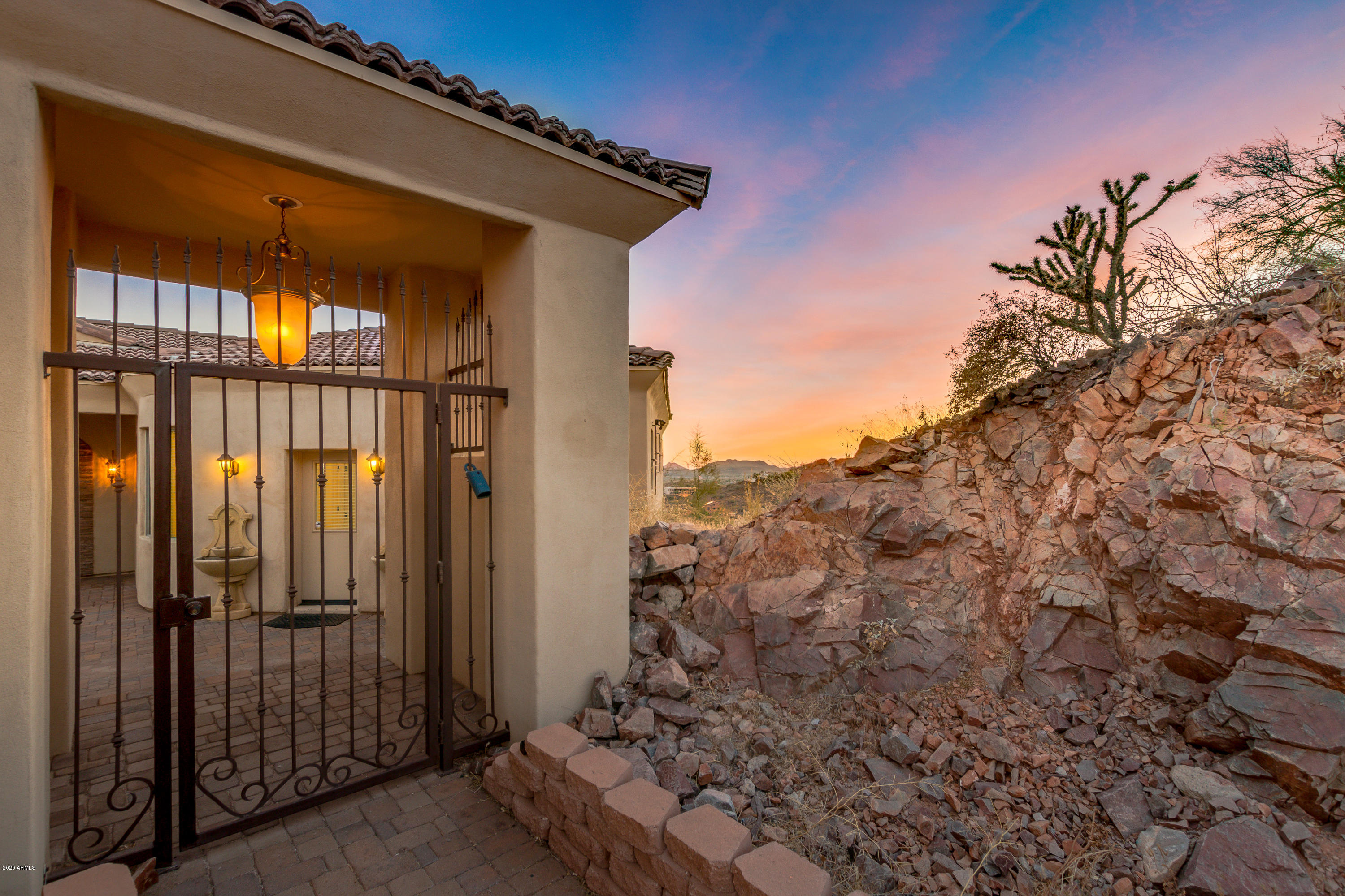 310 East Briles Road Phoenix, AZ 85085 - Photo 12 of 112 07-Briles