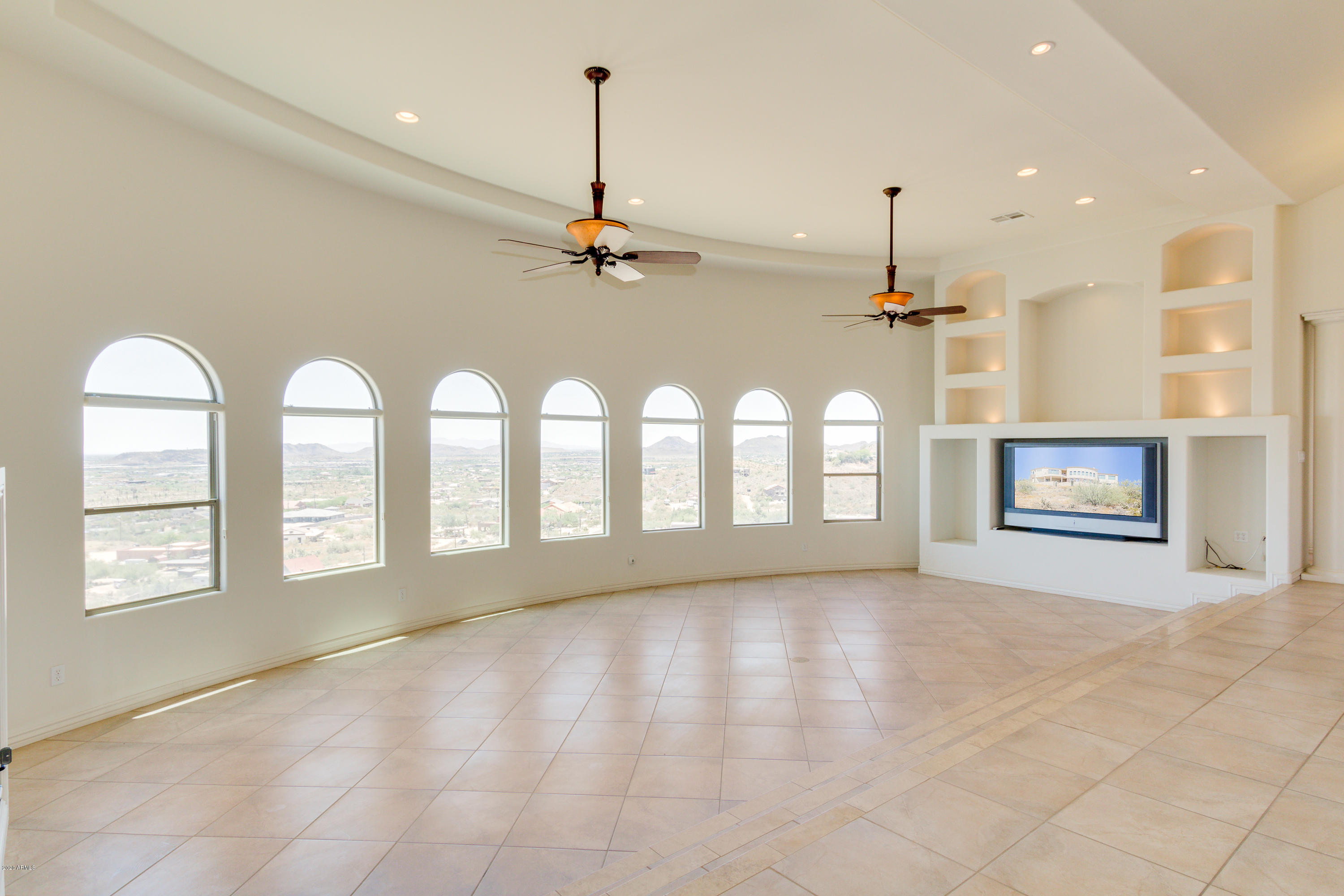 310 East Briles Road Phoenix, AZ 85085 - Photo 5 of 112 13-Briles