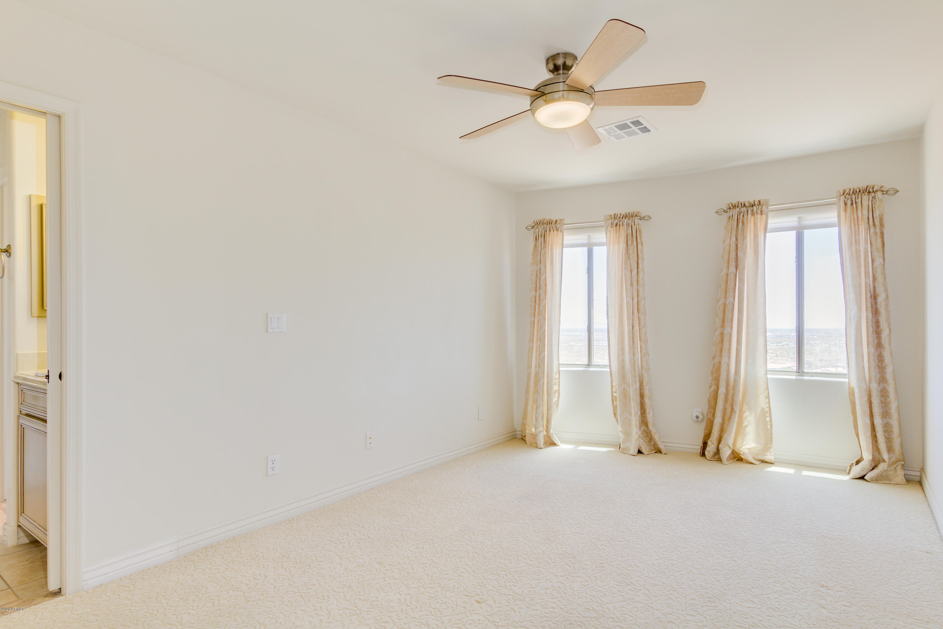 310 East Briles Road Phoenix, AZ 85085 - Photo 69 of 112 68-Briles