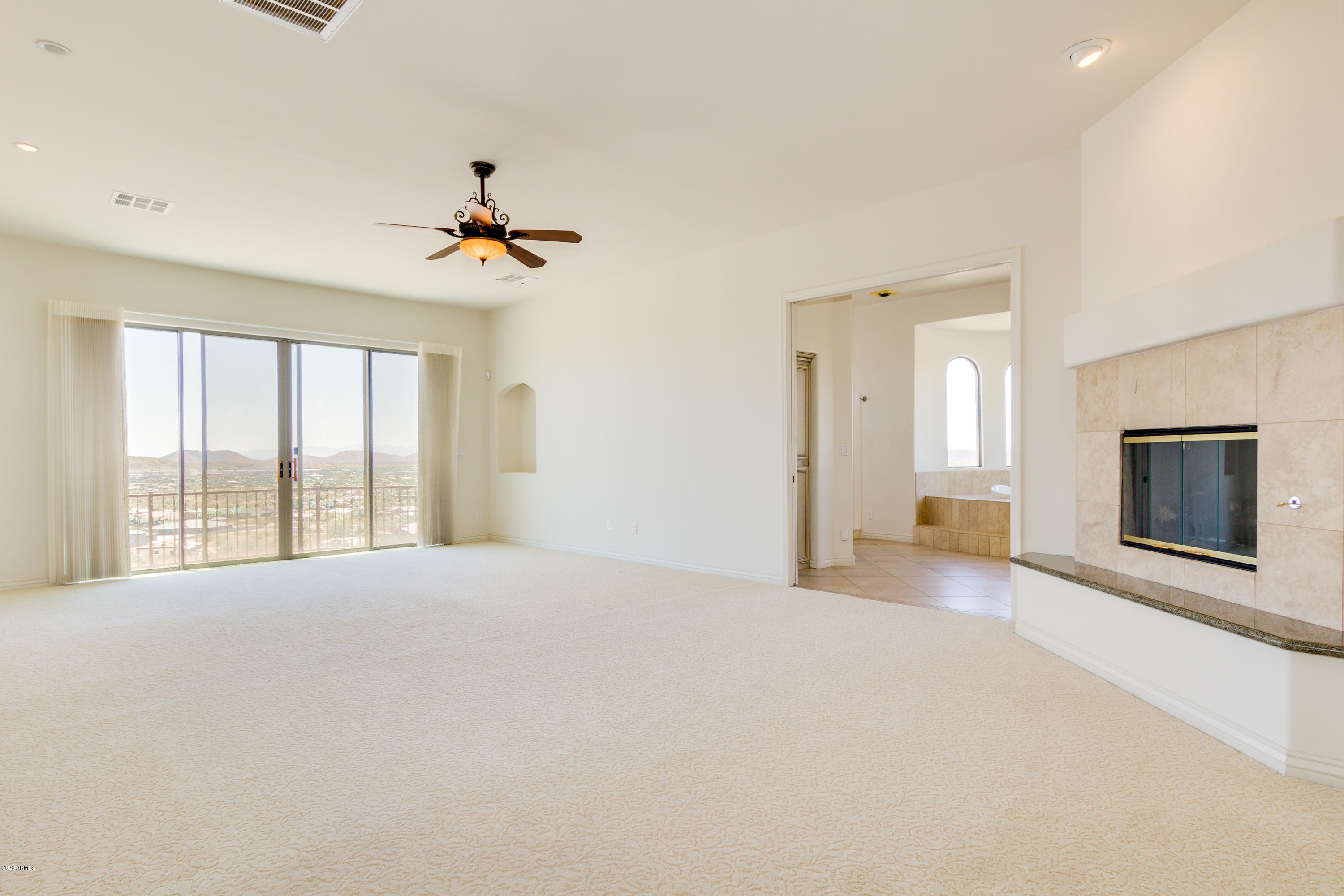 310 East Briles Road Phoenix, AZ 85085 - Photo 8 of 112 38-Briles