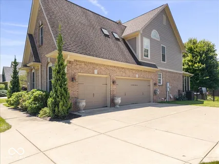 $790,000 | 9661 Wading Crane Avenue, Fishers, IN 46055