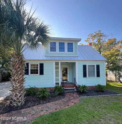 $395,000 | 115 Noyes Avenue, Morehead City, NC 28557