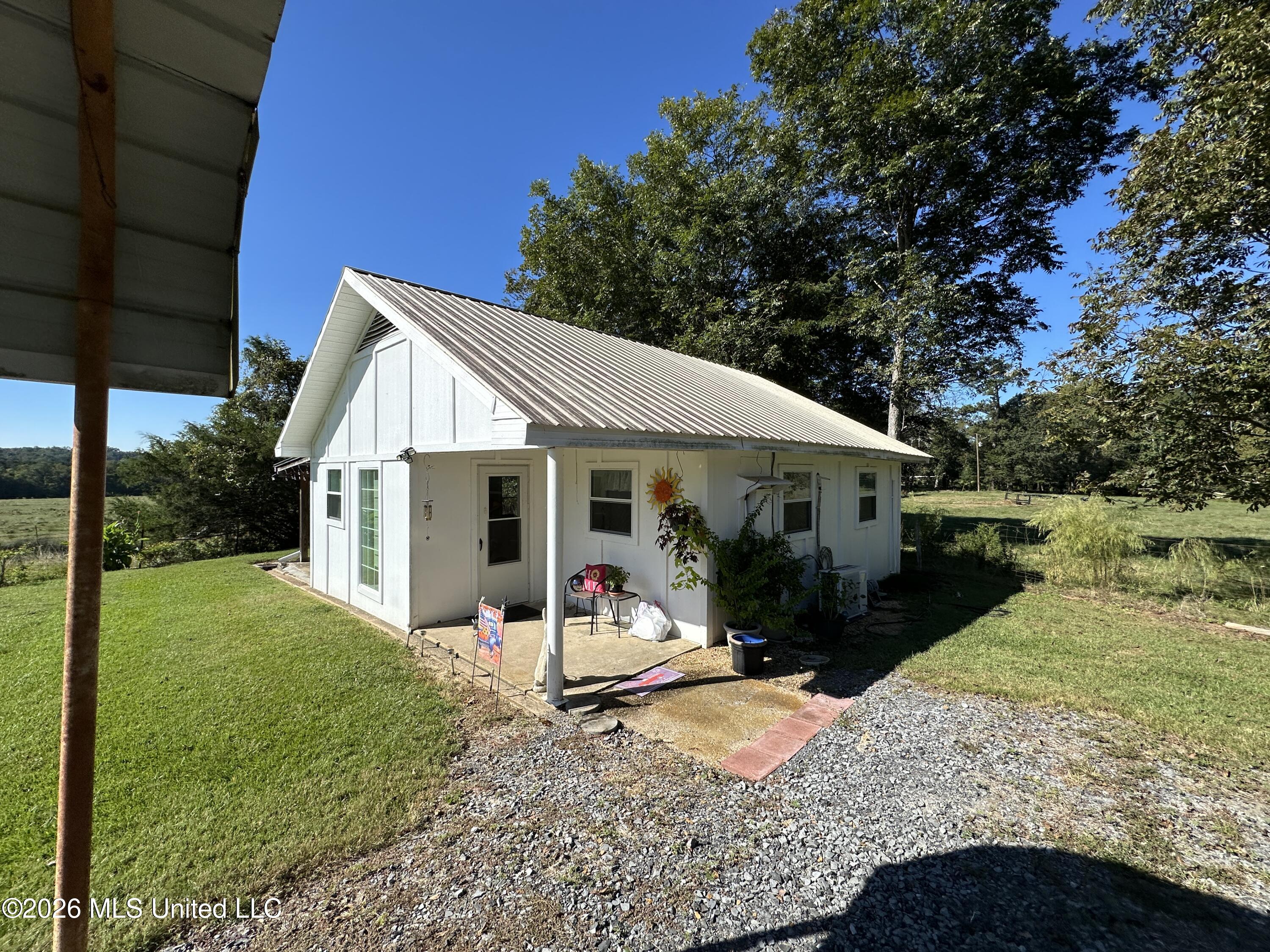 56 Kaiser Lake Road Natchez, MS 39120 - Photo 23 of 29 IMG_0833
