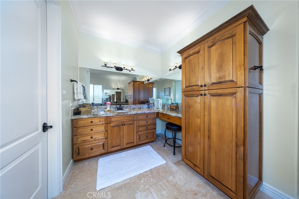 2224 Dos Lomas Fallbrook, CA 92028 - Photo 45 of 73 Gallery Image 45