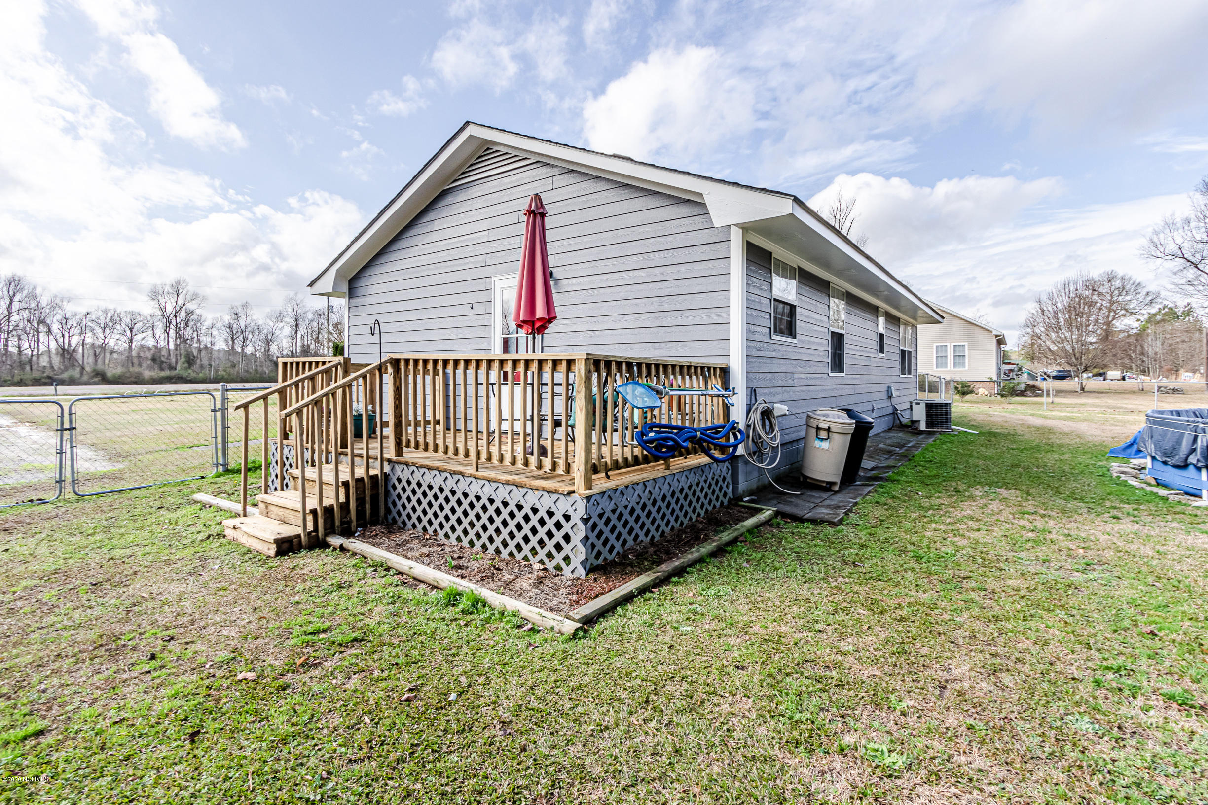 129 Brown Road Jacksonville, NC 28540 - Photo 28 of 32 Saballos-33