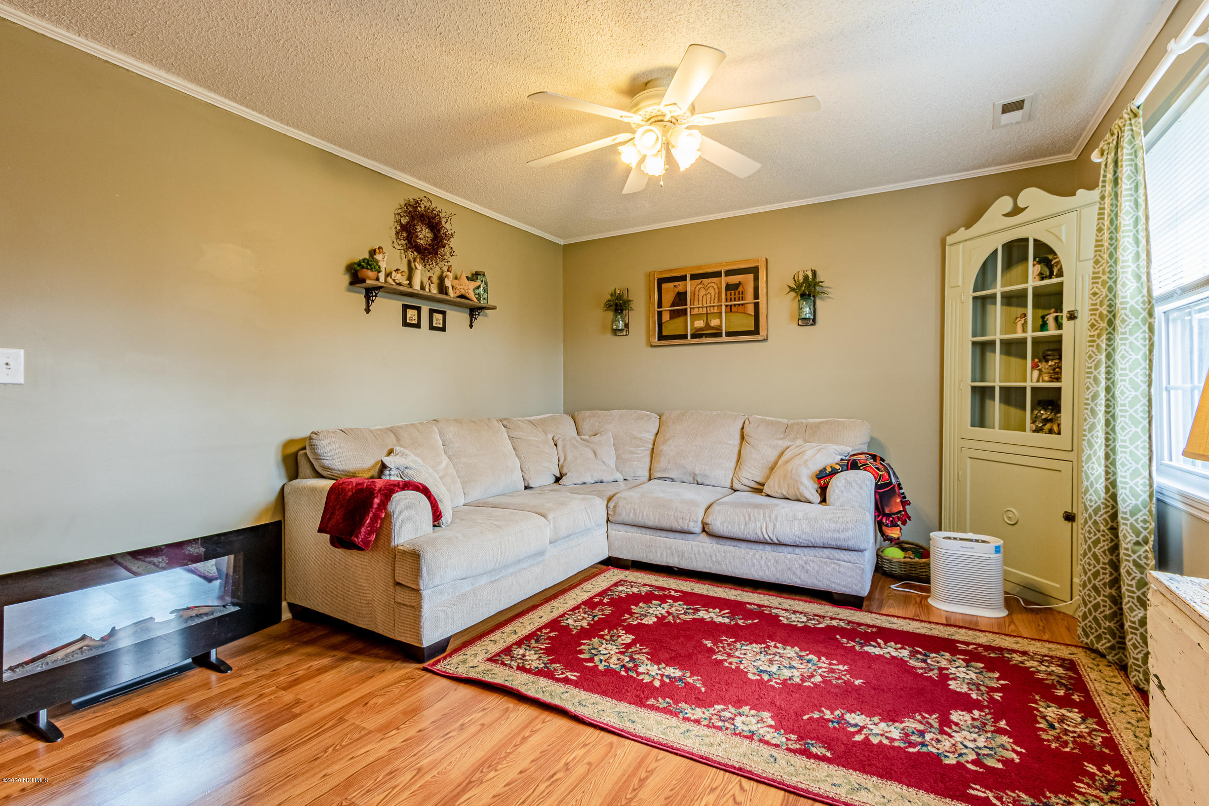 129 Brown Road Jacksonville, NC 28540 - Photo 4 of 32 Saballos-8