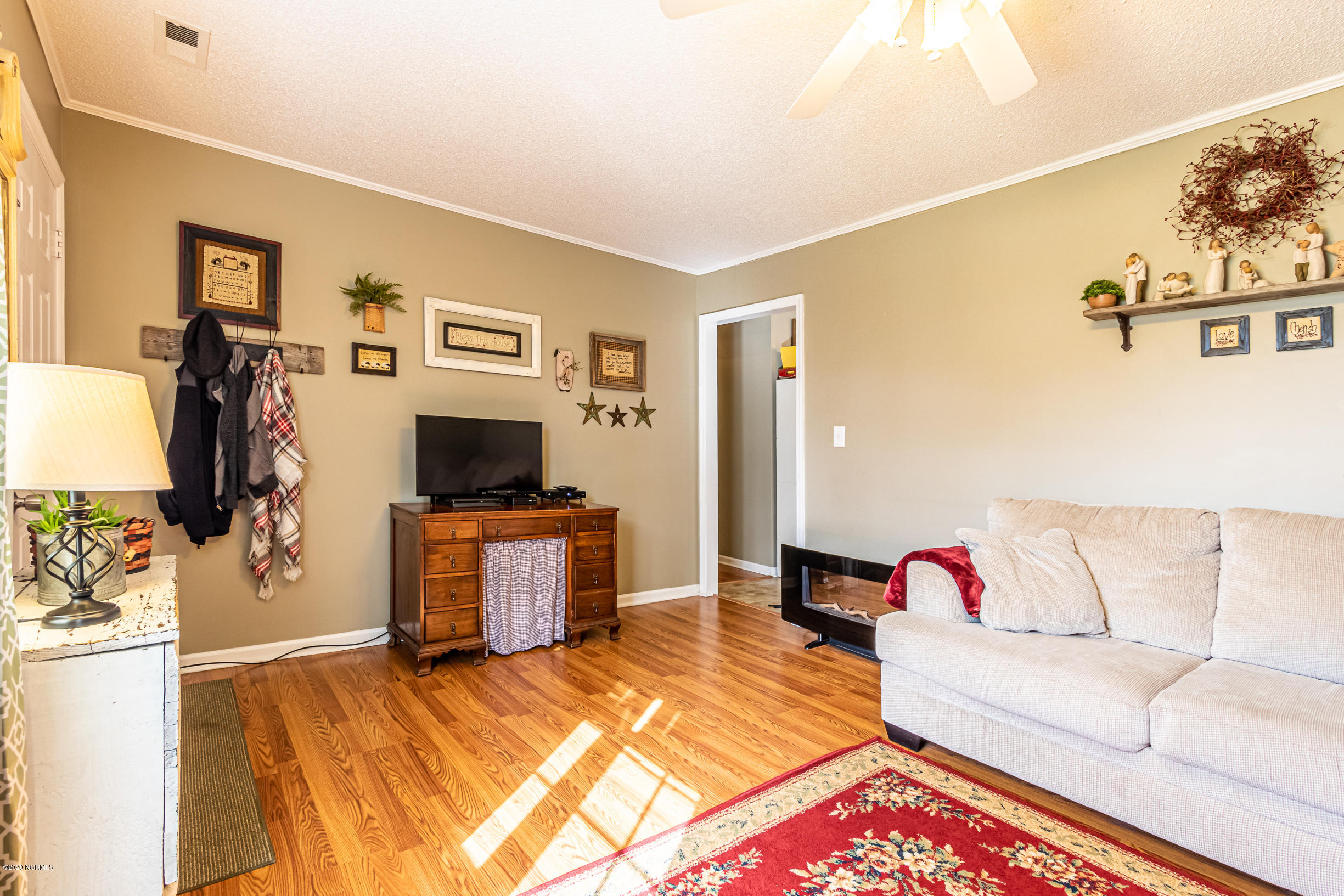 129 Brown Road Jacksonville, NC 28540 - Photo 7 of 32 Saballos-11