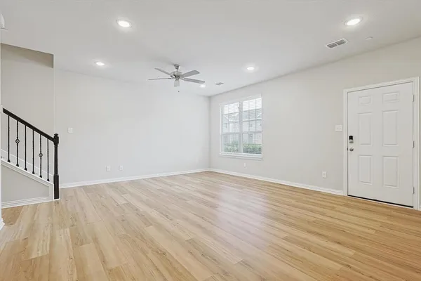 $2,100 | 3513 Cricket Drive, Denton, TX 76207