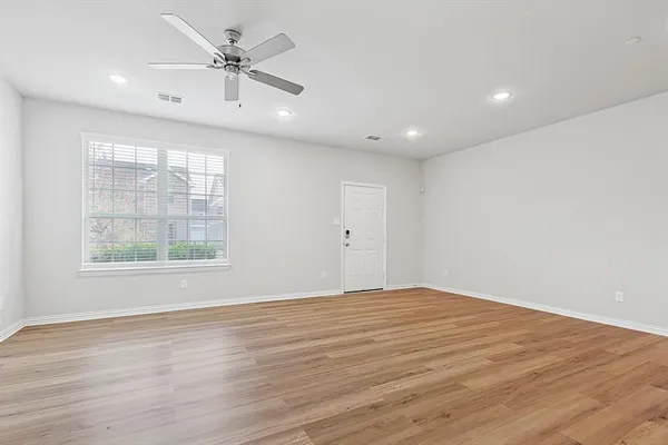 $2,100 | 3513 Cricket Drive, Denton, TX 76207