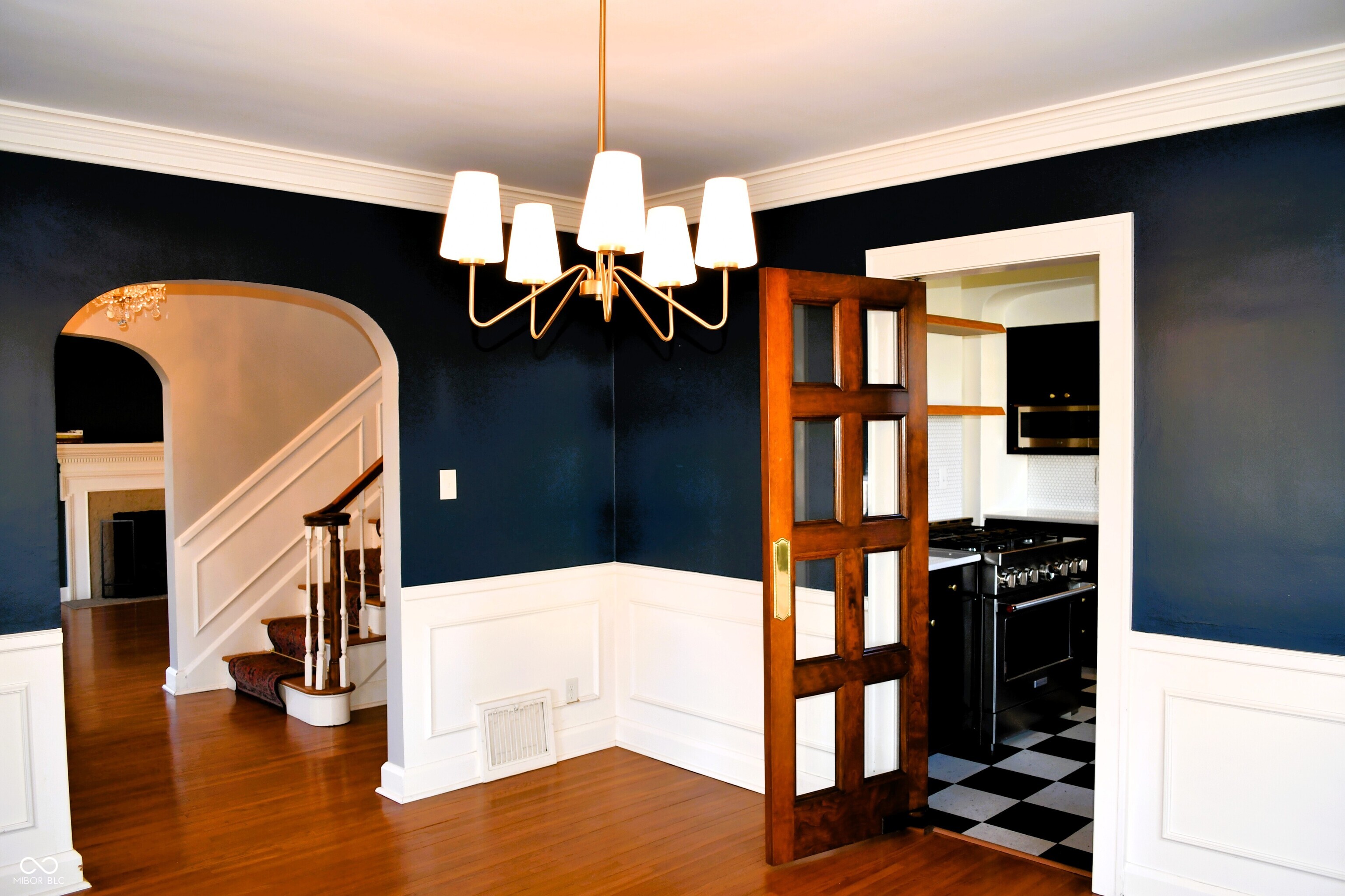 1712 Franklin Street Columbus, IN 47201 - Photo 4 of 62