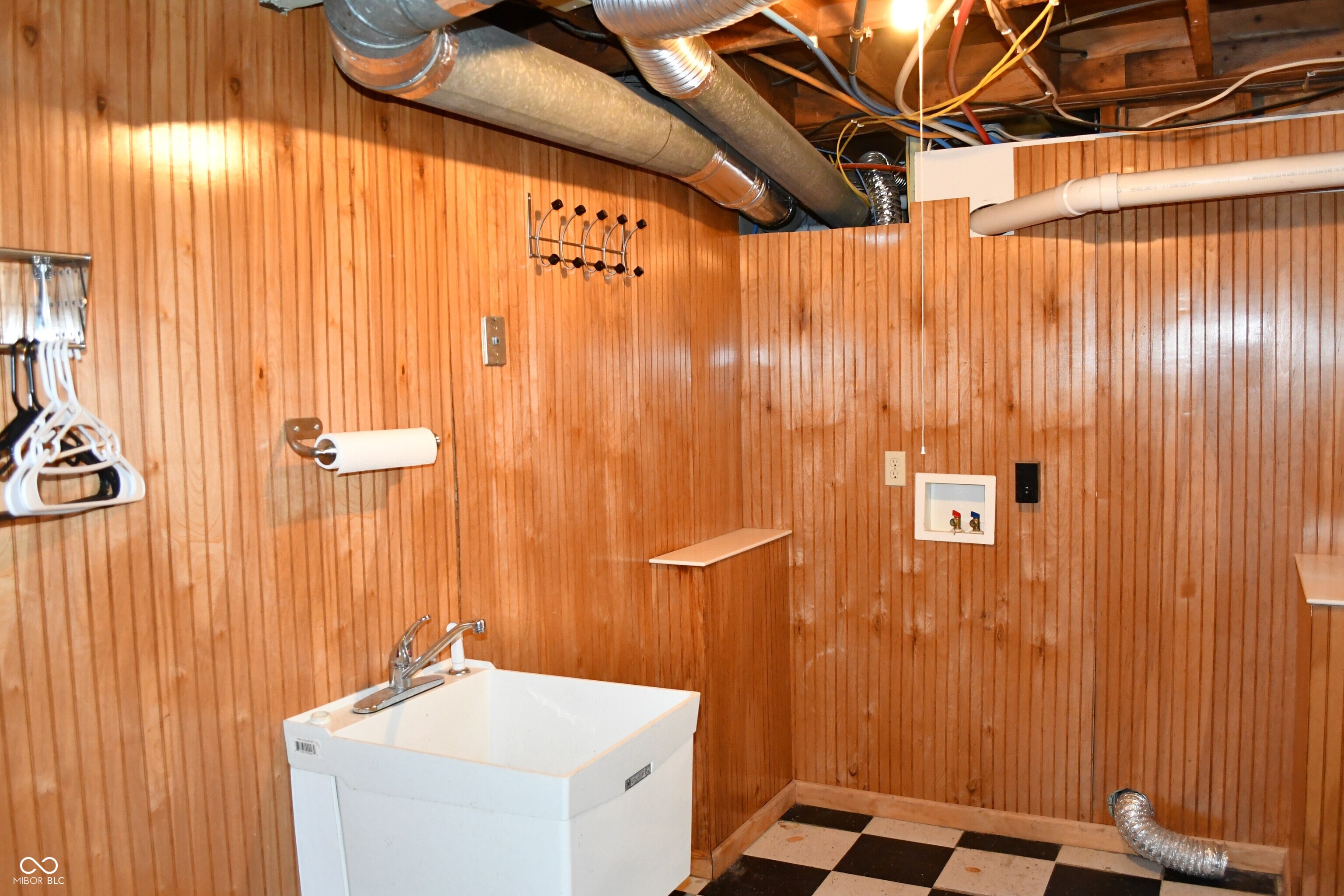 1712 Franklin Street Columbus, IN 47201 - Photo 53 of 62