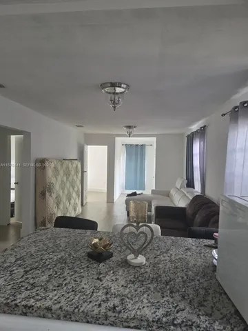 $450,000 | 2925 Northwest 96th Street, Miami, FL 33147