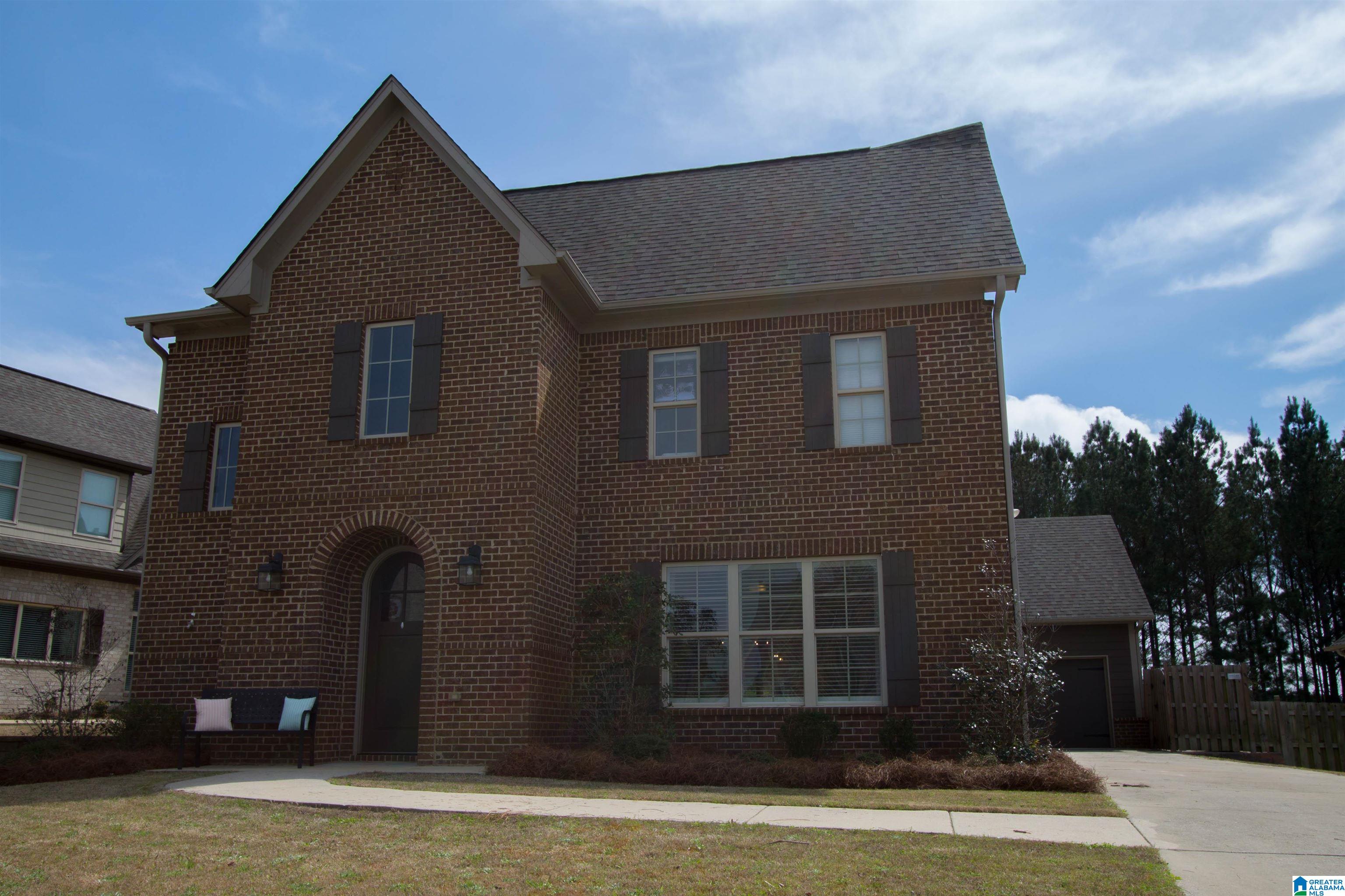 1049 Evan Circle Chelsea, AL 35043 - Photo 2 of 38