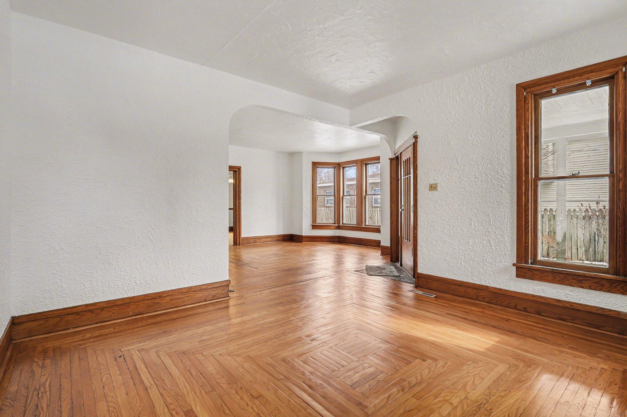 228 Jackson Street Mendon, MI 49072 - Photo 4 of 23 006_file_6010