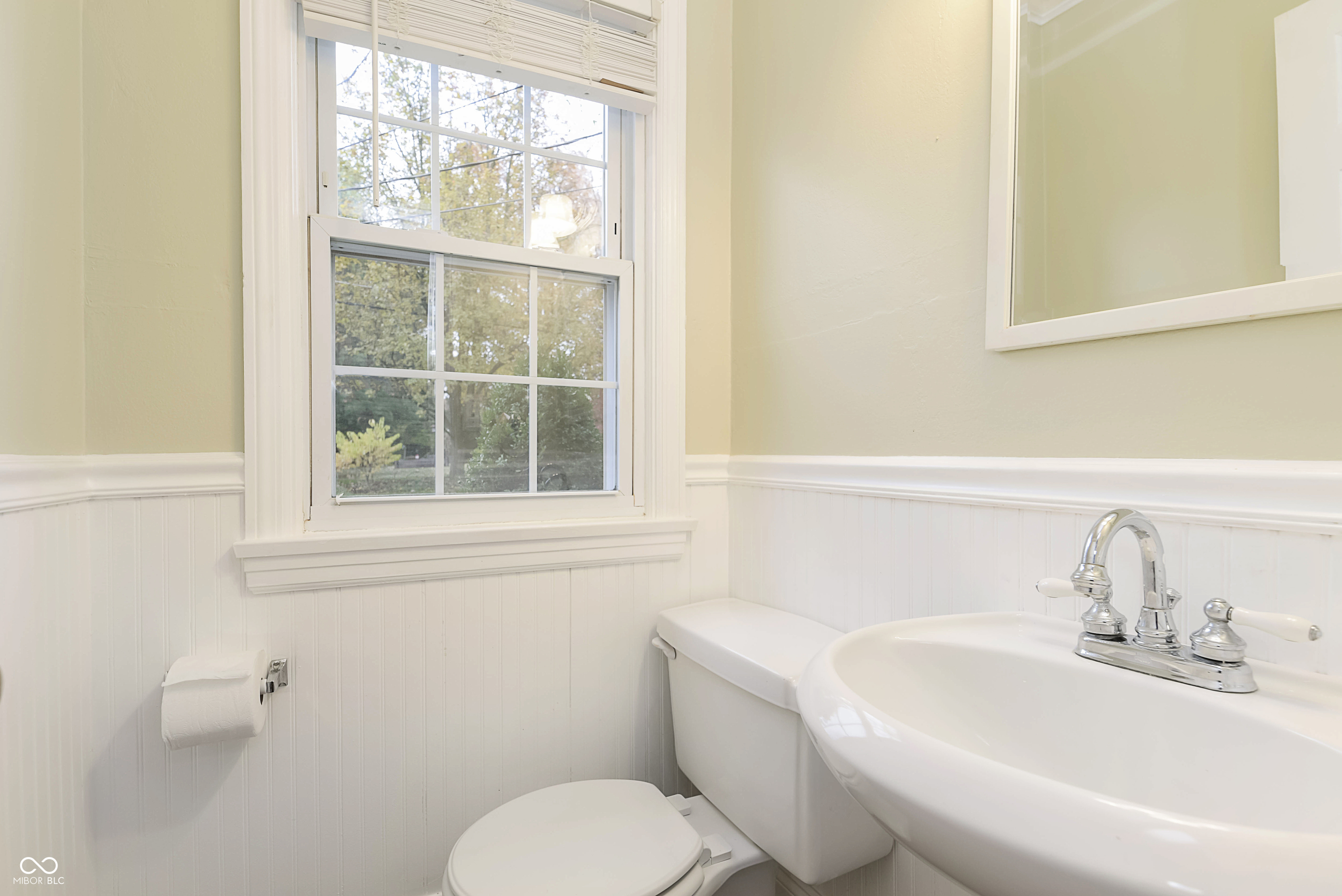 1620 Winding Way Anderson, IN 46011 - Photo 17 of 31