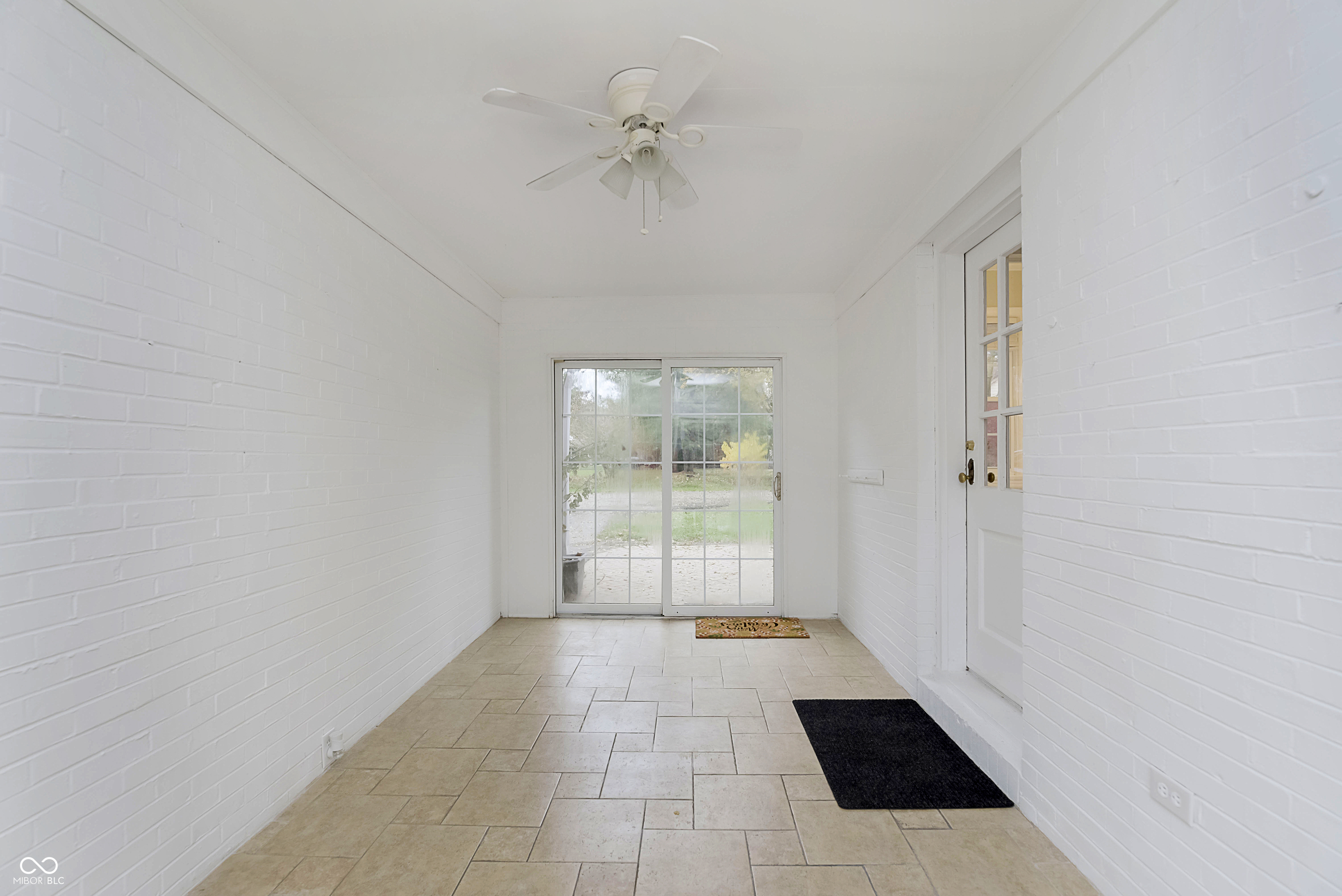 1620 Winding Way Anderson, IN 46011 - Photo 27 of 31