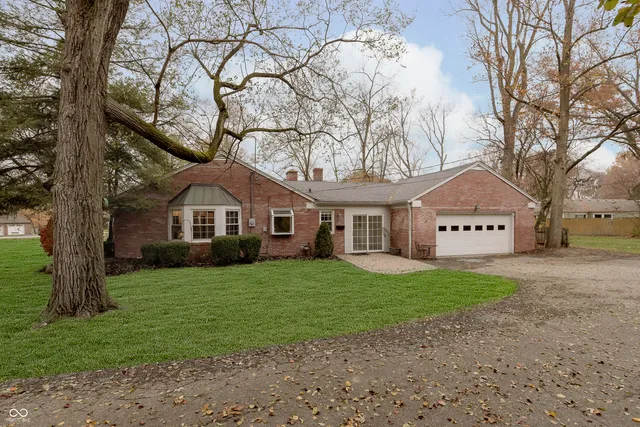 $258,000 | 1620 Winding Way, Anderson, IN 46011