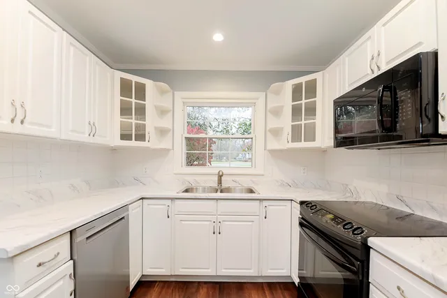 $258,000 | 1620 Winding Way, Anderson, IN 46011