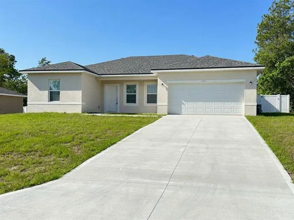 $1,950 | 6142 Southwest 154th Place Road, Ocala, FL 34473