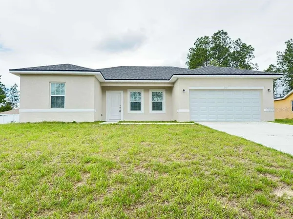 $1,950 | 6142 Southwest 154th Place Road, Ocala, FL 34473