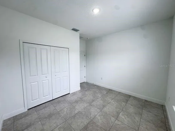 $1,950 | 6142 Southwest 154th Place Road, Ocala, FL 34473