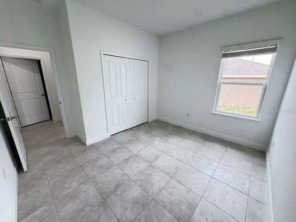 $1,950 | 6142 Southwest 154th Place Road, Ocala, FL 34473