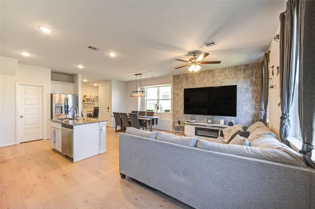 $329,900 | 27942 Western Crk Court, Katy, TX 77494