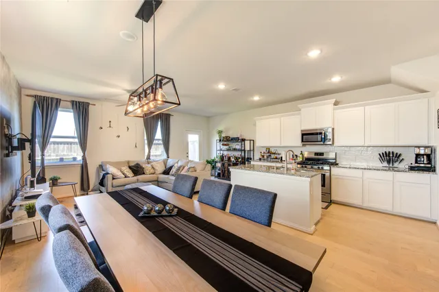 $329,900 | 27942 Western Crk Court, Katy, TX 77494