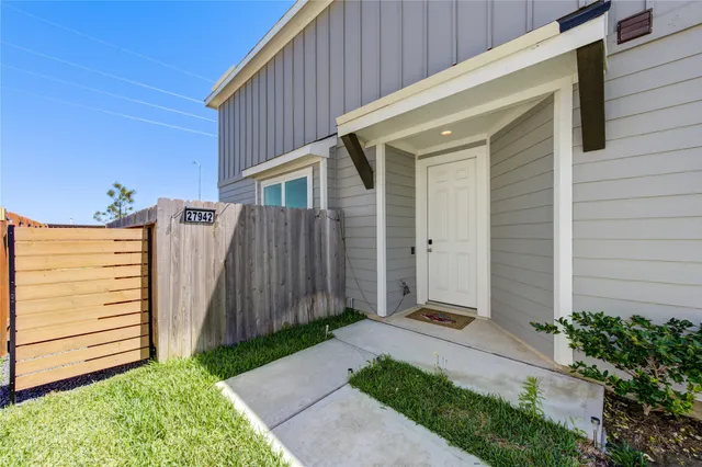 $329,900 | 27942 Western Crk Court, Katy, TX 77494