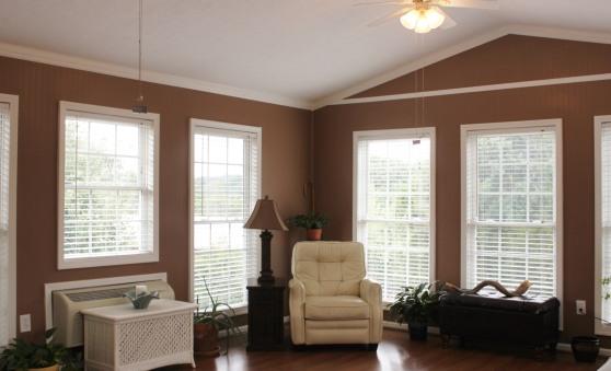 241 Antioch Road Clarksville, TN 37040 - Photo 4 of 28 20x15 Sun Room