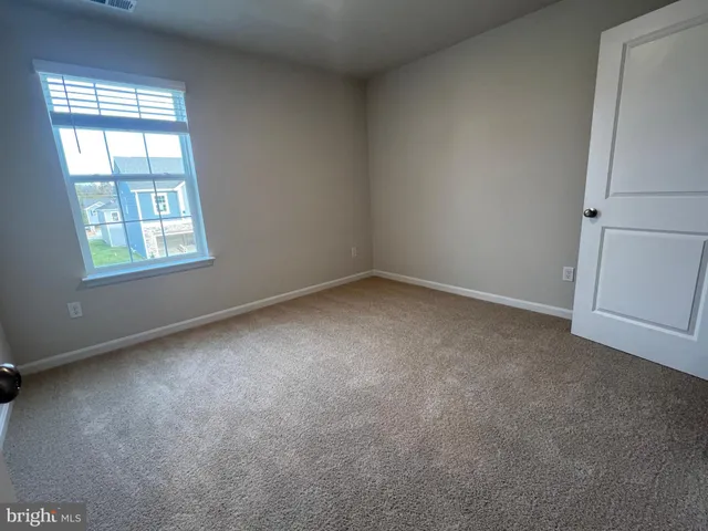 $2,750 | 5207 Crooked Lane, Stephens City, VA 22655