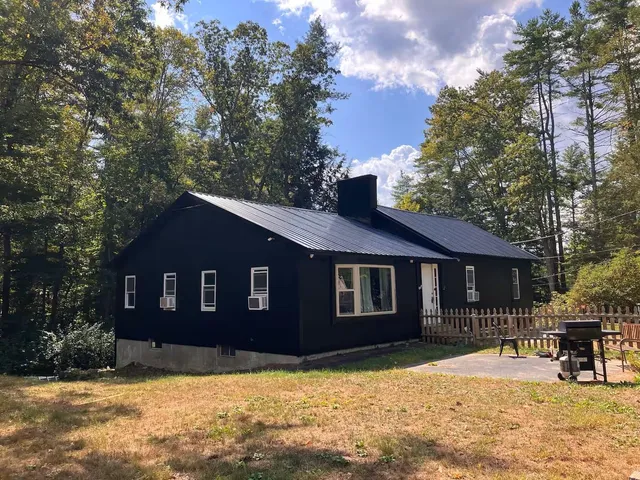 $380,000 | 45 Forest Lake Circle, Winchester, NH 03470