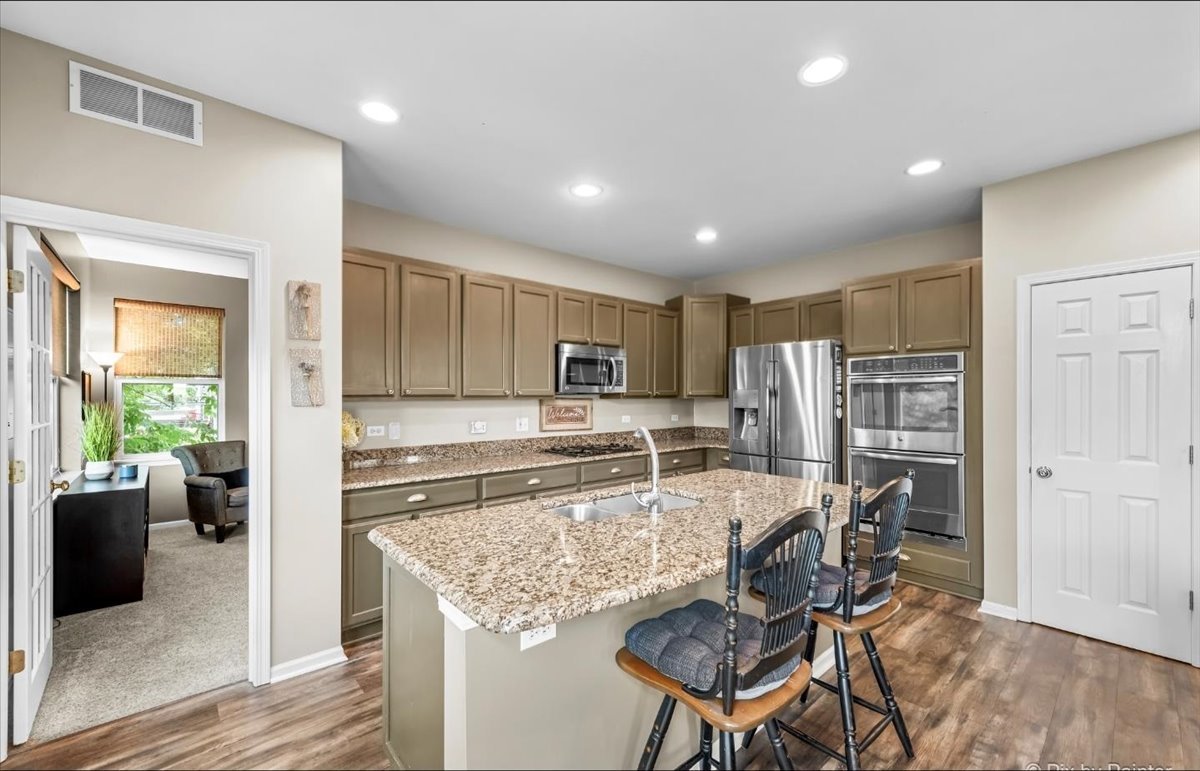 237 Foxford Drive Cary, IL 60013 - Photo 21 of 66