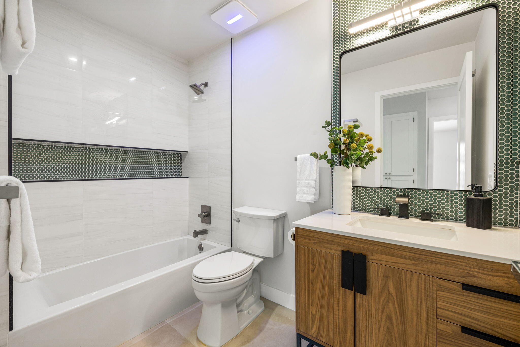 72278 Barbara Drive Rancho Mirage, CA 92270 - Photo 57 of 69 a bathroom with a sink a toilet and shower